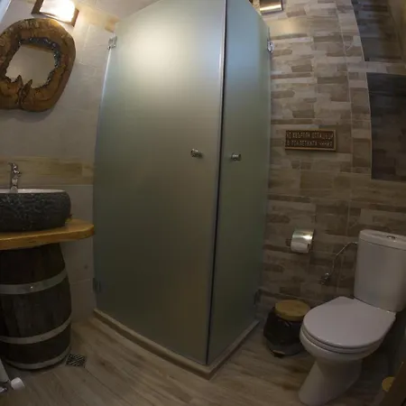 بيت ضيافة Chateau Erkech Triple