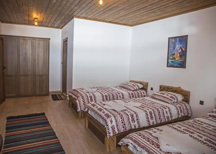 Pensión Chateau Erkech Triple Kozichino